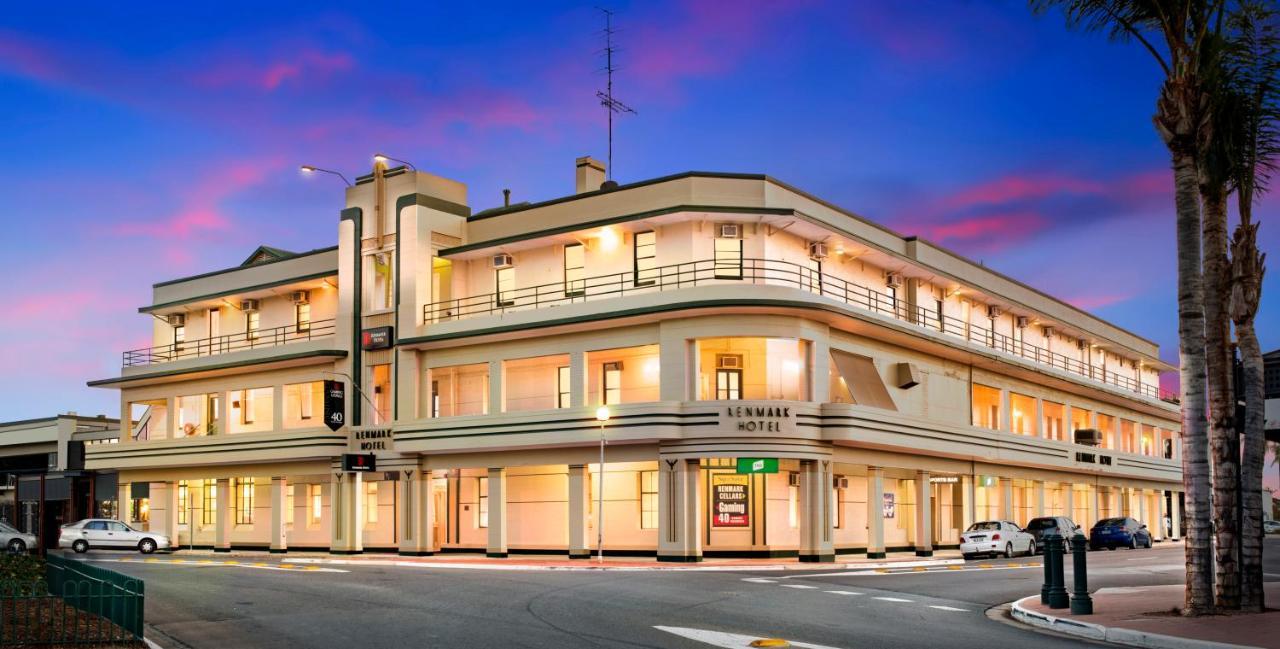 Hotel Renmark Buitenkant foto